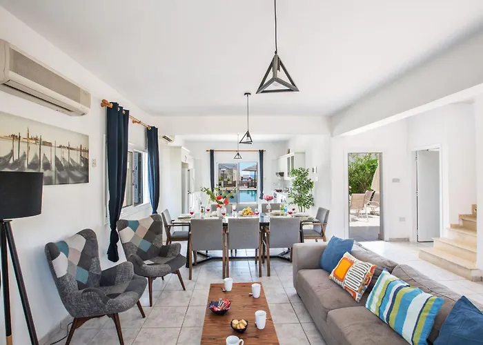 Vakantiehuis Mit Pool Am Der Fig Tree Bay By Interhome