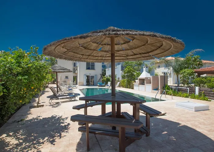 Mit Pool Am Der Fig Tree Bay By Interhome *