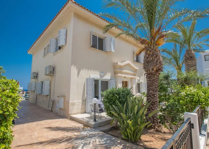 Vakantiehuis Mit Pool Am Der Fig Tree Bay By Interhome *